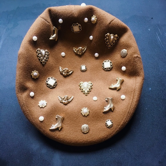 Customed Tan Beret main image 5